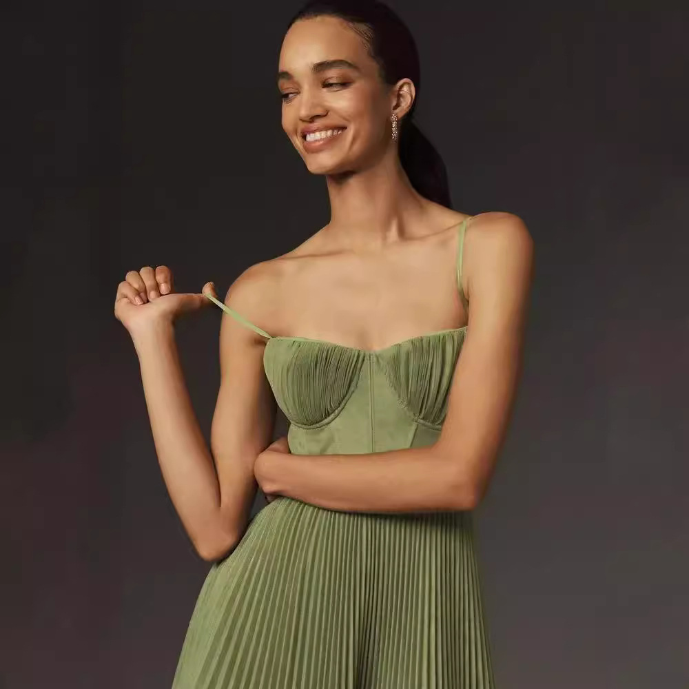 Elina - Maxivestido plisado de tirantes finos