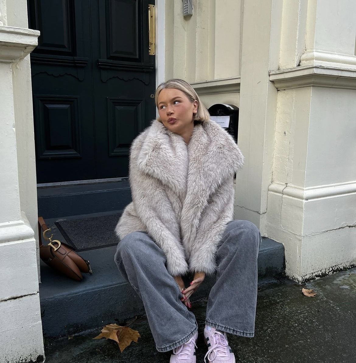 DoRedhea | Elegante warme Felljacke